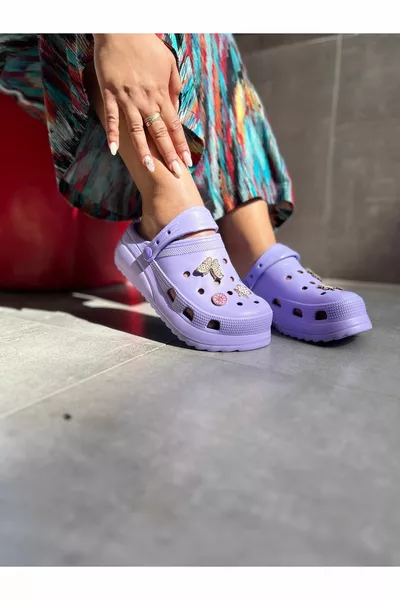 Тапочки с камнями