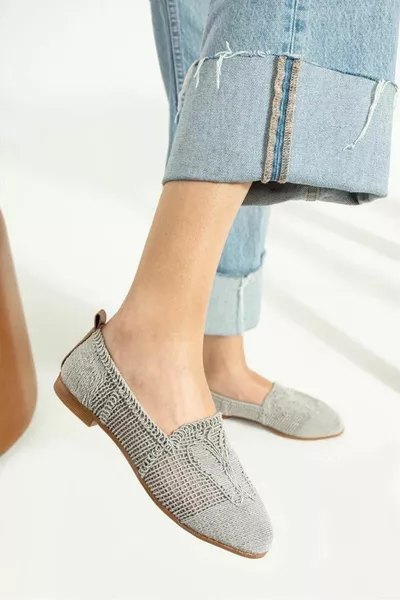 سيينا غراي سترو باليه فلاتس