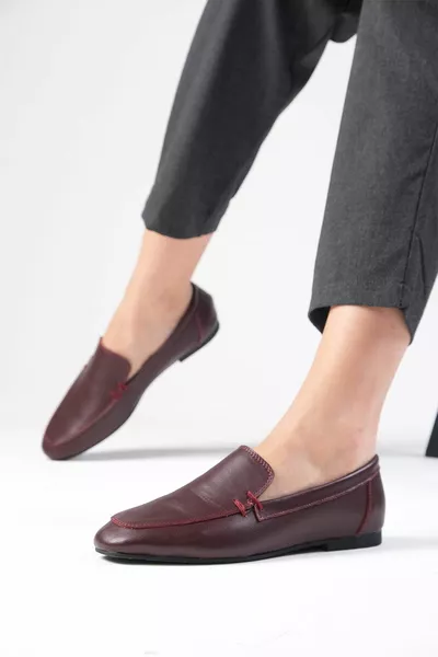 Aria Натуральная кожа бордового цвета тупой носок женские лоферы