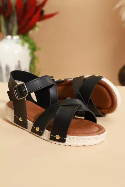  صنادل غير رسمية للبنات مع أحزمة تشريحية وحيدة