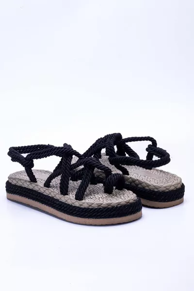 صنادل نسائية سوداء 