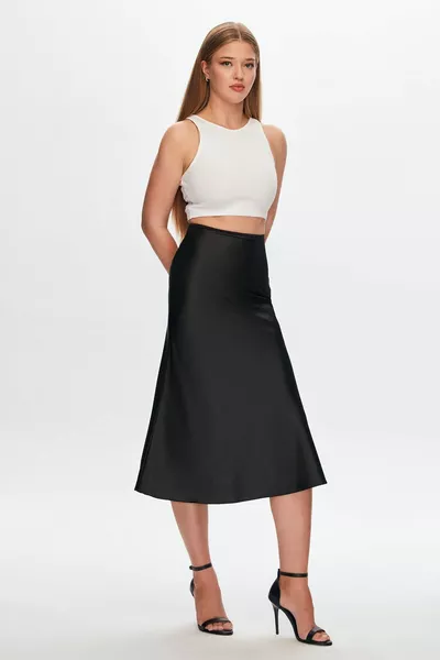 Elastische Taille Fit Fit Schwarzer Midirock aus Satin