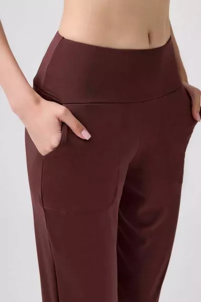 Коричневые женские спортивные брюки с высокой талией и двойным карманом