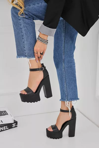 Budyaf plateauzolen met enkele bandjes voor dames