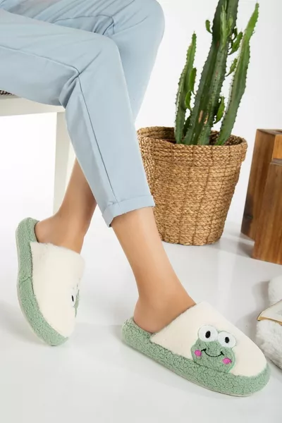 Женская фигурка лягушки бесшумная подошва спереди закрытая плюшевая зима женские домашние тапочки домашние женские плюшевые