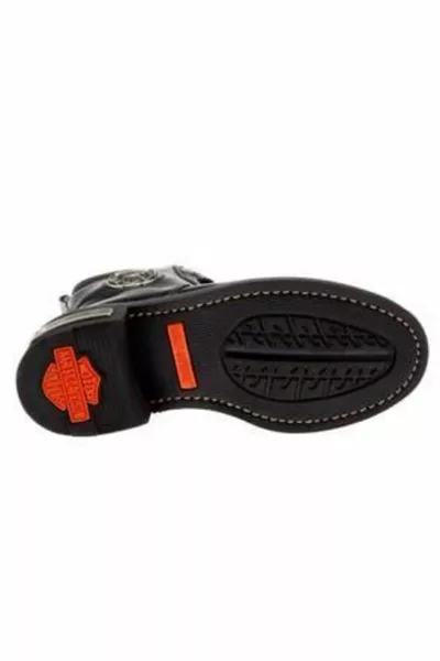 Bottes en cuir avec semelles en caoutchouc