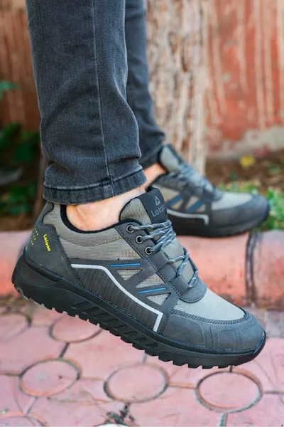 حذاء رياضي مقاوم للماء للرجال باللون الأخضر LT 