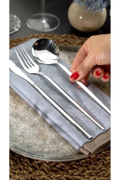 Set di Posate Mokka dal Design Moderno in Acciaio Inossidabile