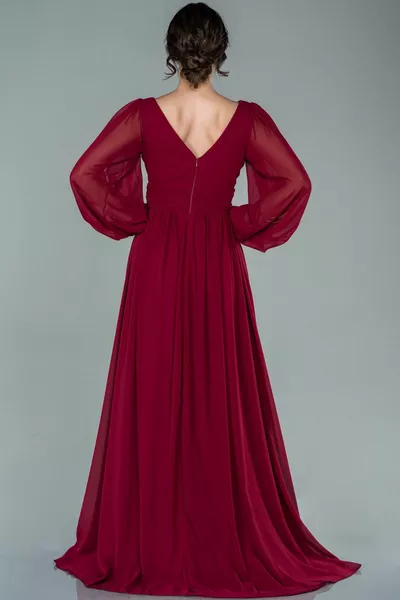 بورجوندي كم طويل الساق منخفضة قطع الشيفون مساء اللباس 