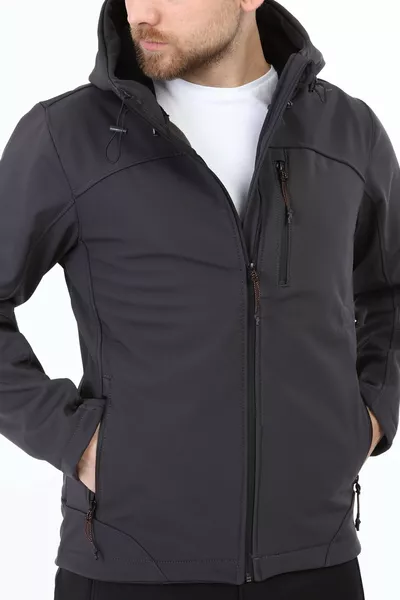 جاكيت رياضي رجالي من السوفتشيل مقاوم للماء والرياح بفرو داخلي