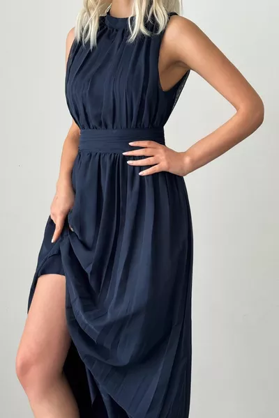 المرأة الشيفون النسيج الوقوف طوق الظهر منخفضة قطع تصميم بلا أكمام الأزرق الداكن ماكسي مساء اللباس 