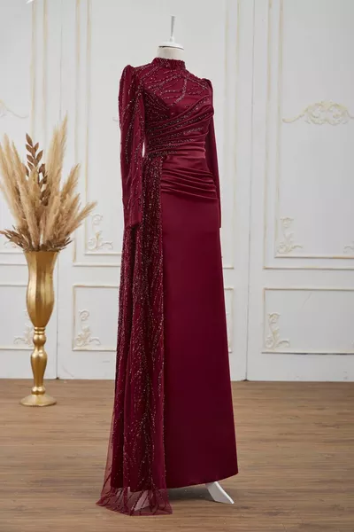 Güneş مساء اللباس بورجوندي