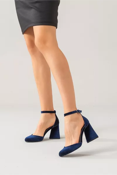 Arora Damen Heels Laci Velvet