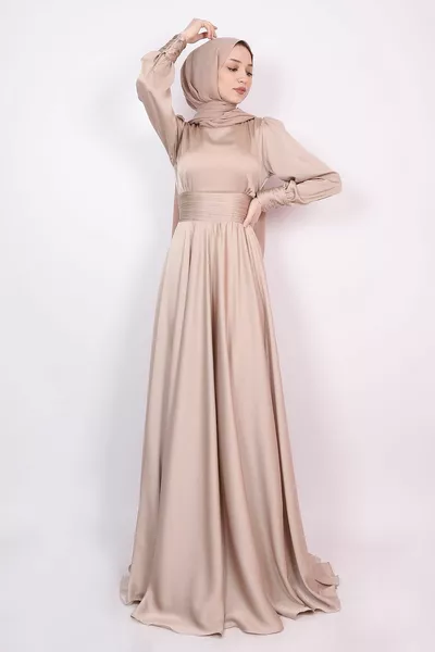 Dames Mink taille en mouw gedetailleerde satijnen hijab avondjurk