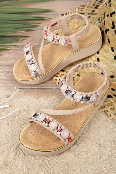 إيبيزا التشريحية أزياء الحجر عارضة المرأة الصنادل