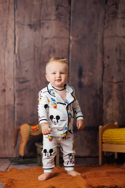 % памук мека Mickey&friends Щампа двуредна яка Сезонен пижамен комплект с предни копчета