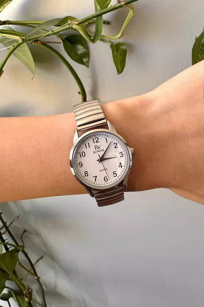 Серебряные наручные часы -х годов