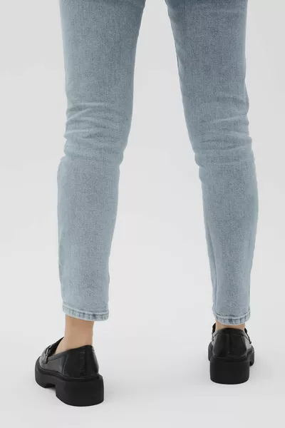 حذاء لوفر نباتي نسائي   مليار Ayk 