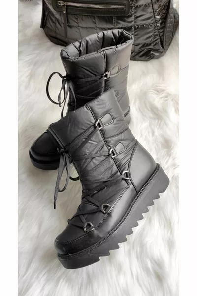 Women's Lace Detail Snow Boots