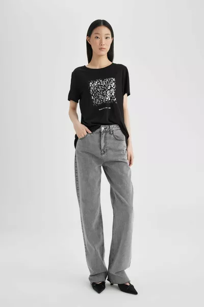 Crew Neck Foil Printed Short Sleeve T-Shirt SP