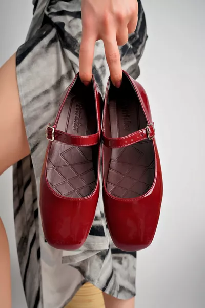 المرأة الباليه الشقق مريحة العظام الجلد الوحيد الجلد 