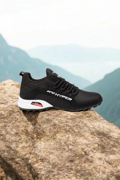 Sneakers casual e comode da uomo in bianco e nero