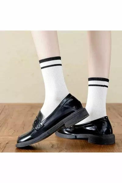 Set di calzini universitari a righe unisex colorati da 5 paia