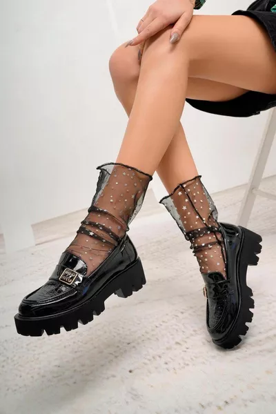 Zwarte lakleer Croco Detail Buckle dikke zool loafer damesschoenen