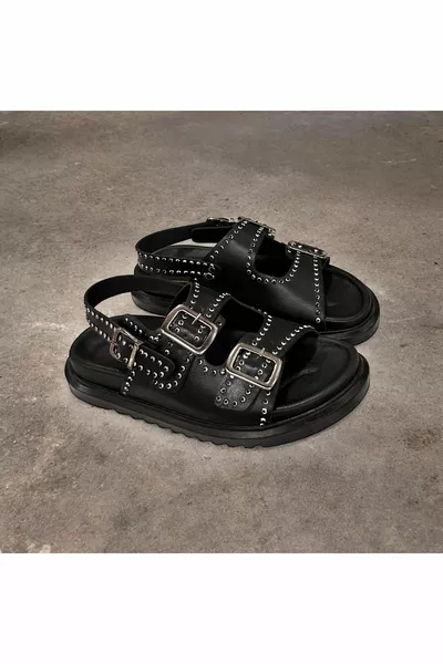 sandals with staples