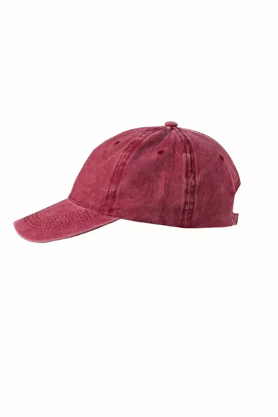 لطيف ولكن قبعة بيسبول نفسية