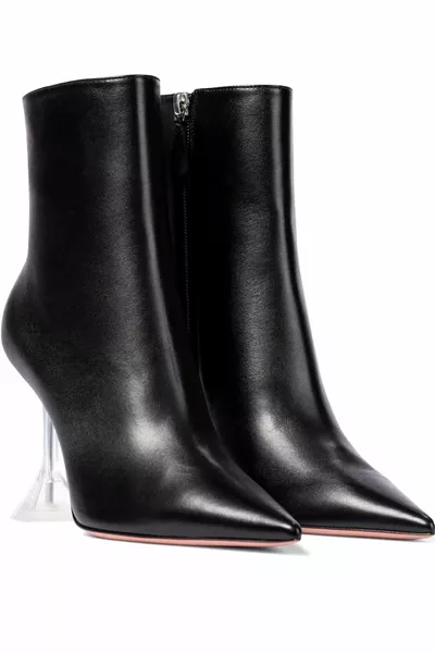 حذاء نسائي أسود مع فرو من الداخل 8 سم كعب شفاف جانبي بسحاب مدبب تو جزمة وبوت