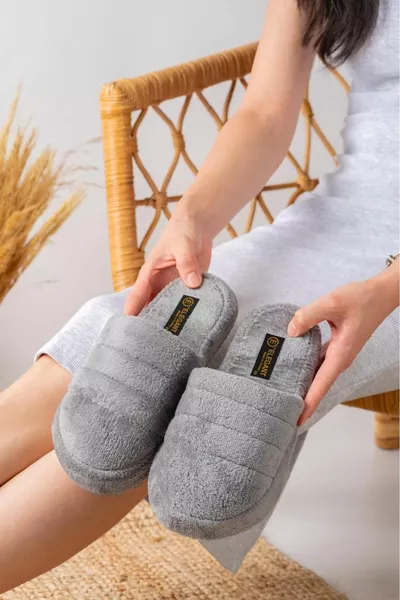 Confezione da 2 pantofole anteriori chiuse Pantofole da casa Set di bundle per dote