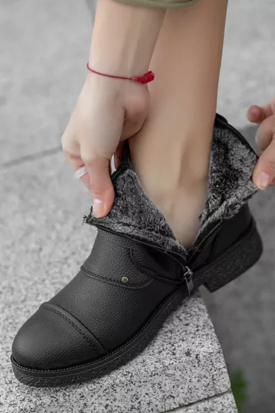 Черный мех повседневный удобные холодные и водонепроницаемые прочные гарантированные ботинки на нескользящей подошве