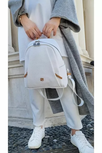 حقيبة ظهر متوسطة 9 حجائر للسيدات TM أبيض مقاس  سم