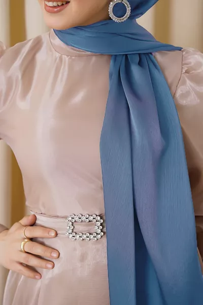 Abendkleid Janjan glänzender Satin strukturierter Hijab Abendkleid blauer Chiffon-Schal