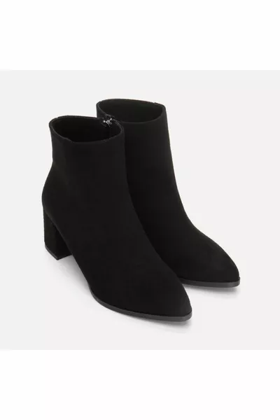 Schwarze Damen Stiefel mit Absatz