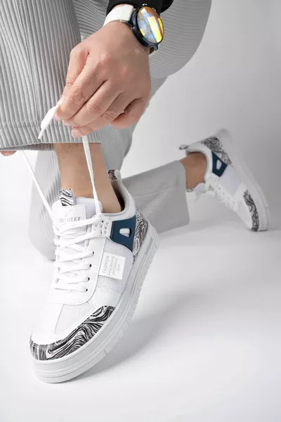  Unisex Sneakers Non Slip Sole Sneakers