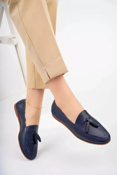 جلد طبيعي كحلي أزرق طباعة نسائية أحذية كاجوال 