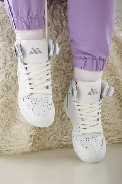 Jordan Basket Model Ежедневно облекло Зашито високо 1. Качествени маратонки