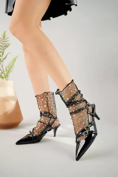 أسود براءات الاختراع حزام جلدي التفاصيل الكاحل تعادل المرأة الكعب فئة الاتجاه