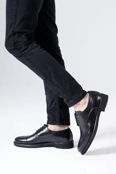 Мъжки класически обувки от естествена кожа Derby с връзки