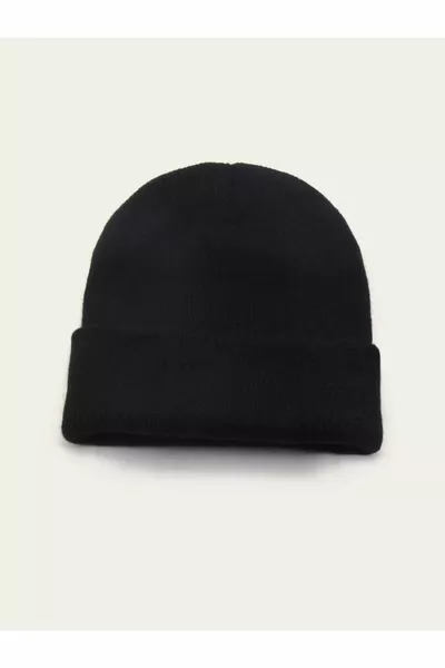 Базовая шапочка унисекс черного цвета