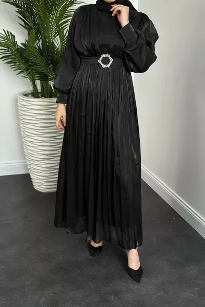 Seval Avondjurk met Riem Zwart
