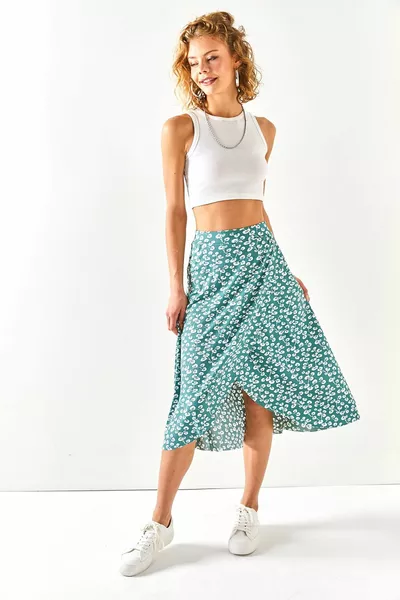 Women's Green Rosebud Wrapover Skirt 