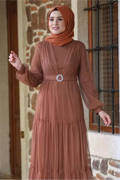 المرأة القهوة (القرفة) حزام الرباط مفصلة مساء اللباس T 