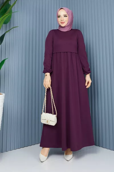 Gerimpelde taille jurk pruim