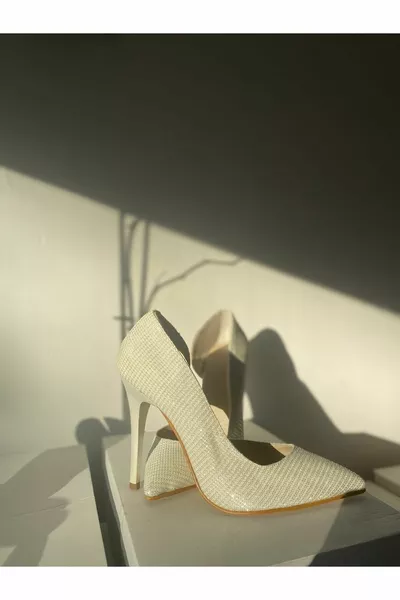 Mother-of-pearl Side Light Glitter Stiletto