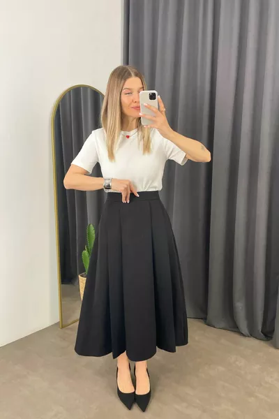 أسود مطوي بيل نموذج تنورة بالون