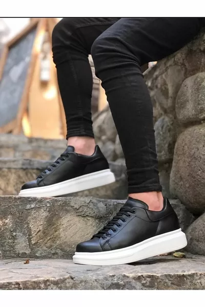 نعل سميك عالي أسود وأبيض حذاء رياضي برباط