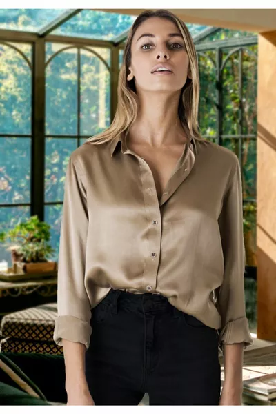 Дамска сатенена кафява риза